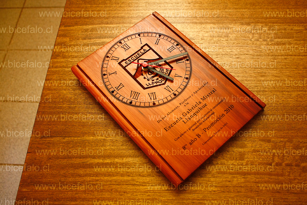Reloj nadera Alerce